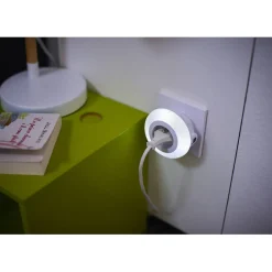 Gifi Eclairage Extérieur^Veilleuse à led 3 couleurs avec prise murale intégrée